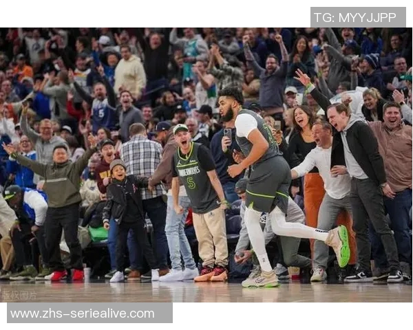 卡斯尔与唐斯联手发威马刺逆转尼克斯奇兵狂砍34分助力胜利